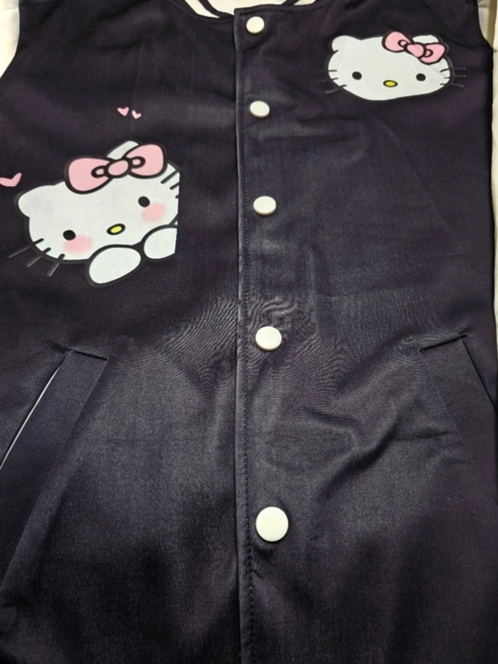 Black & White Varsity With HELLO KITTY Womens Size Xl But Fits Like Large New - Picture 6 of 8